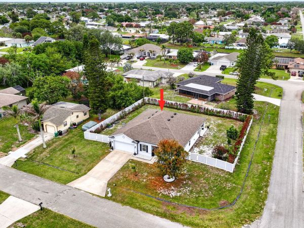 491 SE Lancaster Avenue, Port St. Lucie, FL 34984