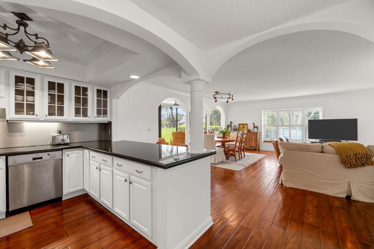 13224 Polo Club Road, Unit A102, Wellington, FL 33414 Photo
