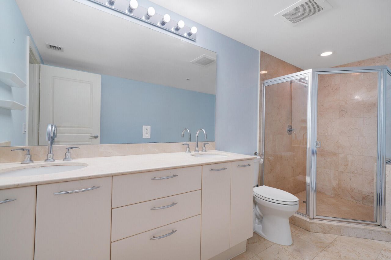 350 SE 2nd Street, Unit 860, Fort Lauderdale, FL 33301 Photo