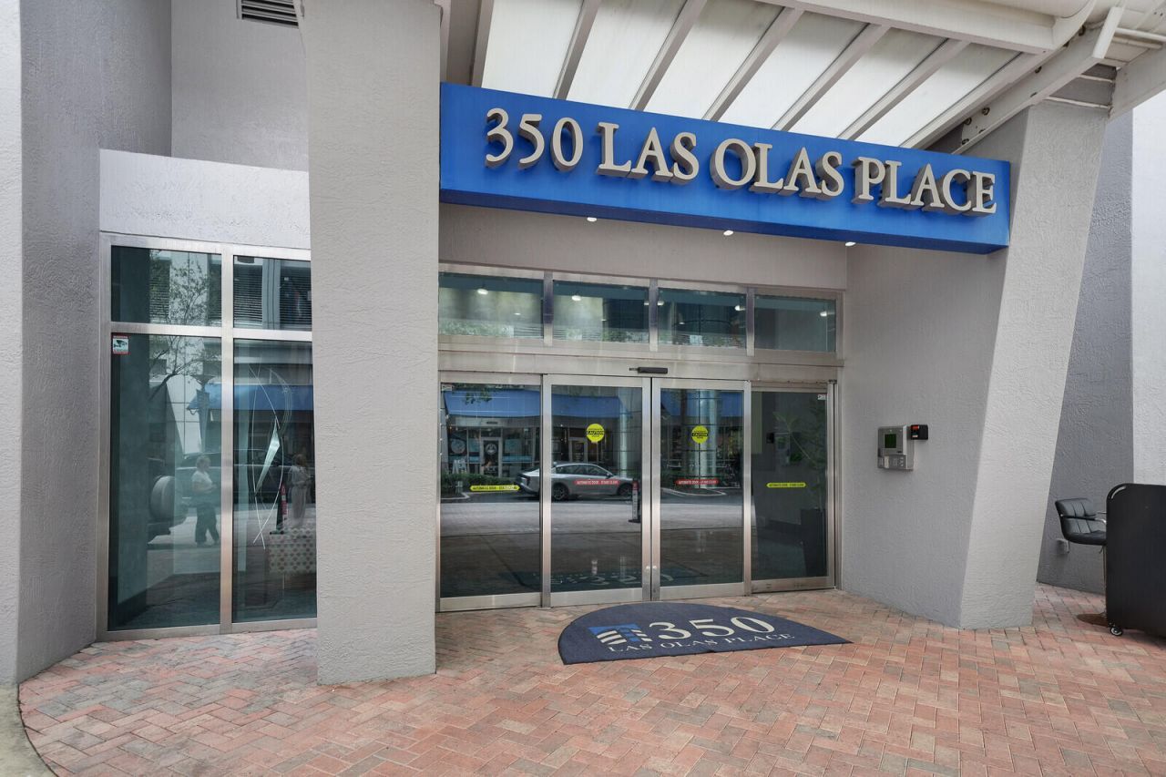 350 SE 2nd Street, Unit 860, Fort Lauderdale, FL 33301 Photo
