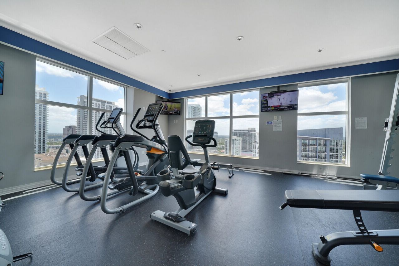 350 SE 2nd Street, Unit 860, Fort Lauderdale, FL 33301 Photo