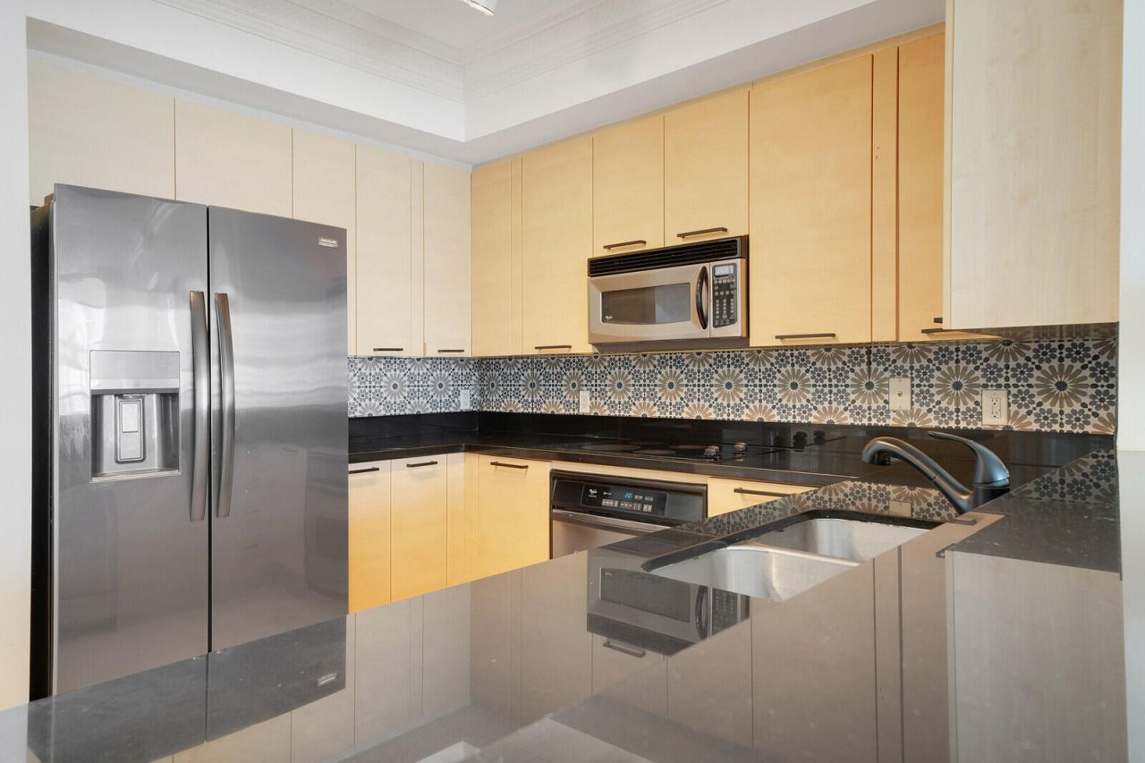 350 SE 2nd Street, Unit 860, Fort Lauderdale, FL 33301 Photo