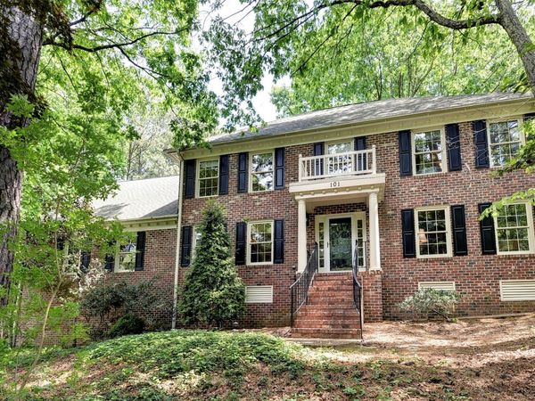 101 Windsor Way , Williamsburg, VA 23188