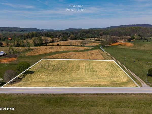 6059 Monterey Hwy, Sparta, TN 38583