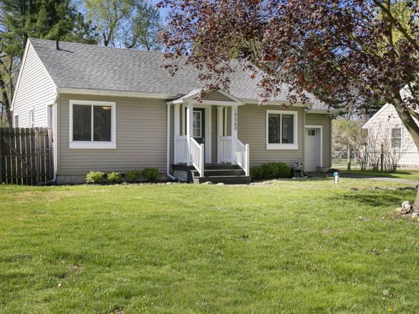 19560 Eaton Avenue, South Bend, IN 46637