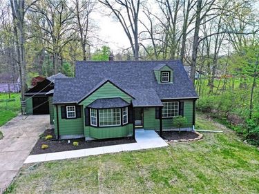 3384 Lakeside Drive, Mineral Ridge, OH 44440