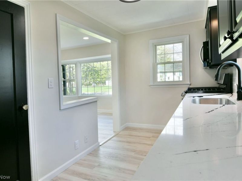 3384 Lakeside Drive, Mineral Ridge, OH 44440 Photo 13