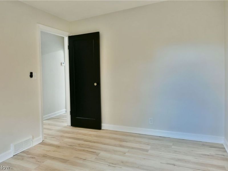 3384 Lakeside Drive, Mineral Ridge, OH 44440 Photo 20