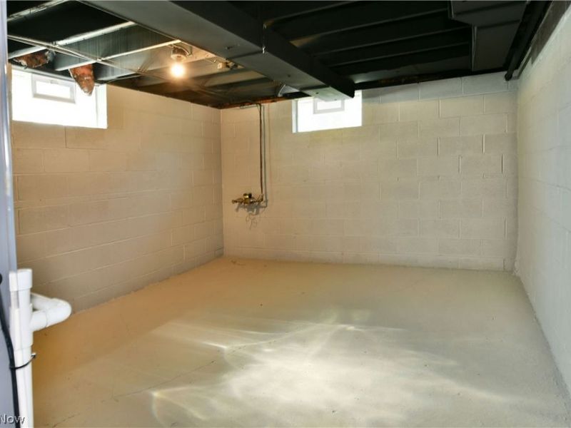 3384 Lakeside Drive, Mineral Ridge, OH 44440 Photo 41