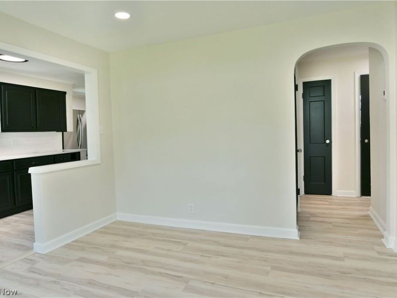 3384 Lakeside Drive, Mineral Ridge, OH 44440 Photo 9