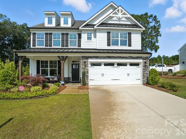 109 Summerhill Drive, Mooresville, NC 28115