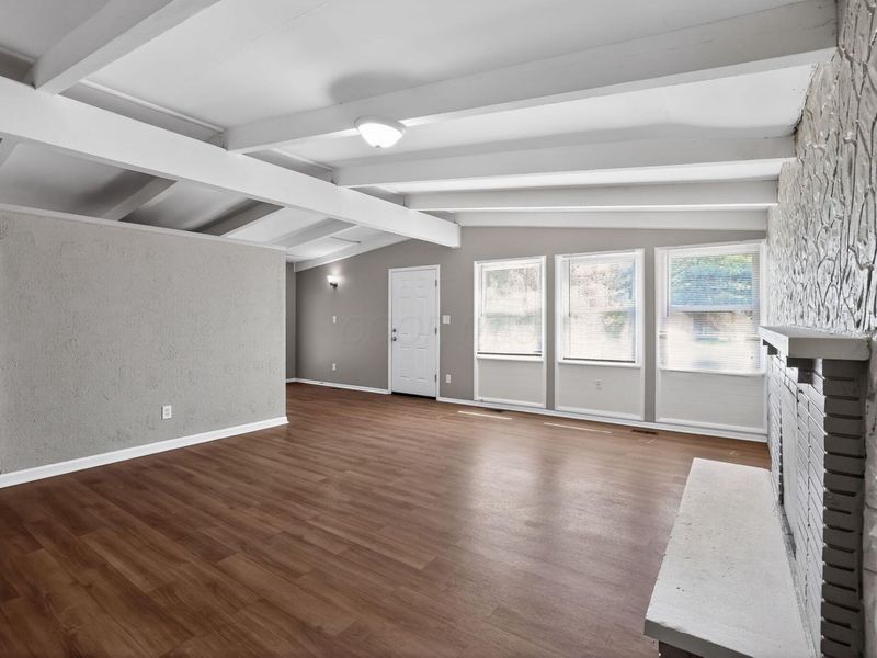 994 Sunbury Road , Columbus, OH 43219 Photo 12