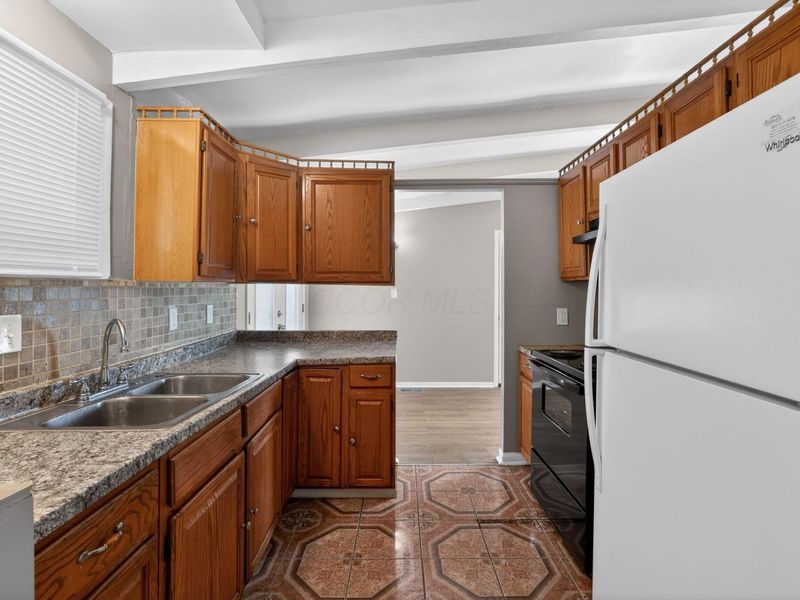 994 Sunbury Road , Columbus, OH 43219 Photo 19