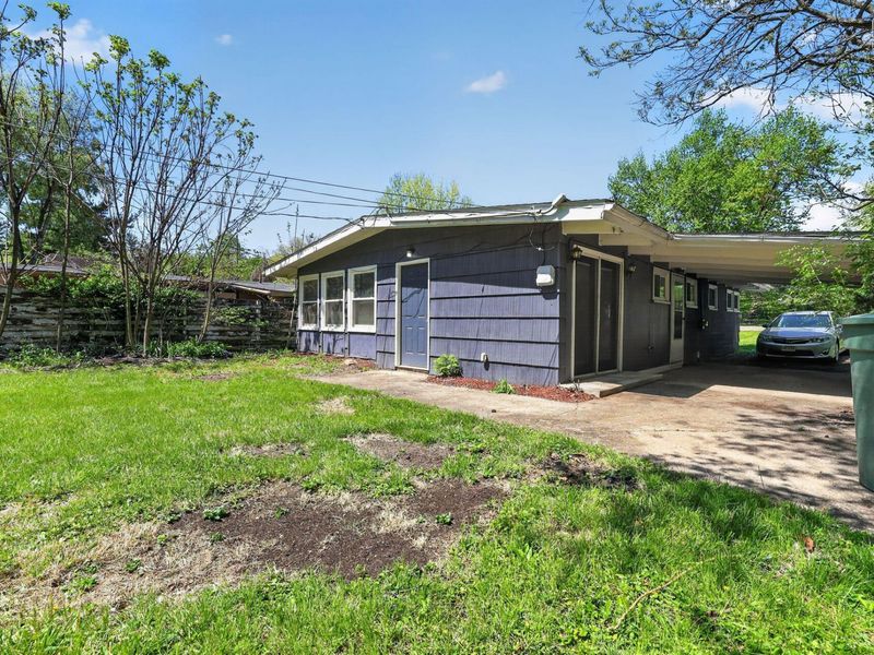 994 Sunbury Road , Columbus, OH 43219 Photo 2