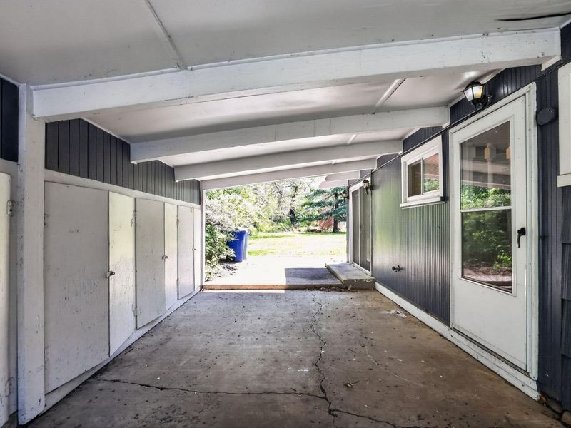 994 Sunbury Road , Columbus, OH 43219 Photo 32