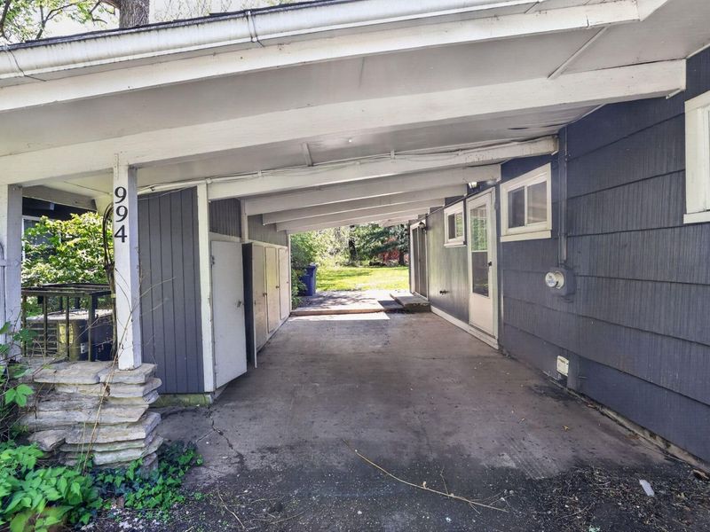 994 Sunbury Road , Columbus, OH 43219 Photo 5