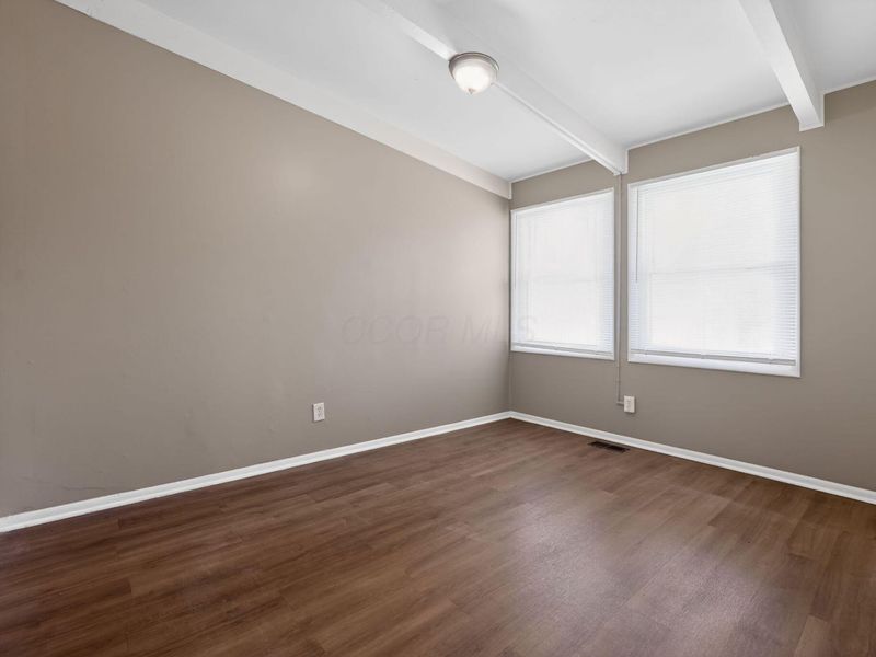 994 Sunbury Road , Columbus, OH 43219 Photo 8