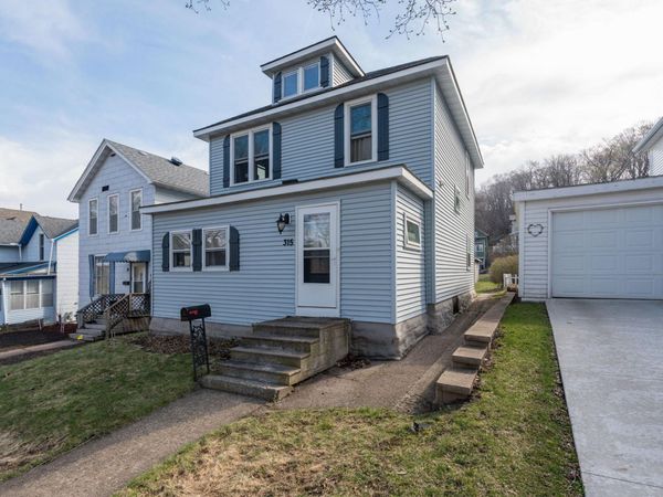 315 Center Street , Mankato, MN 56001