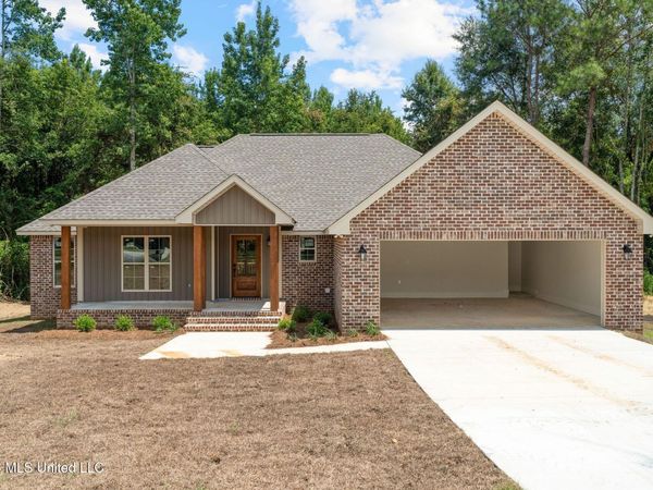 190 Crosby Road, Seminary, MS 39479