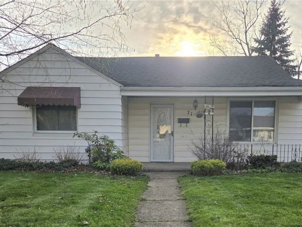 71 4th Avenue , Lancaster, NY 14086