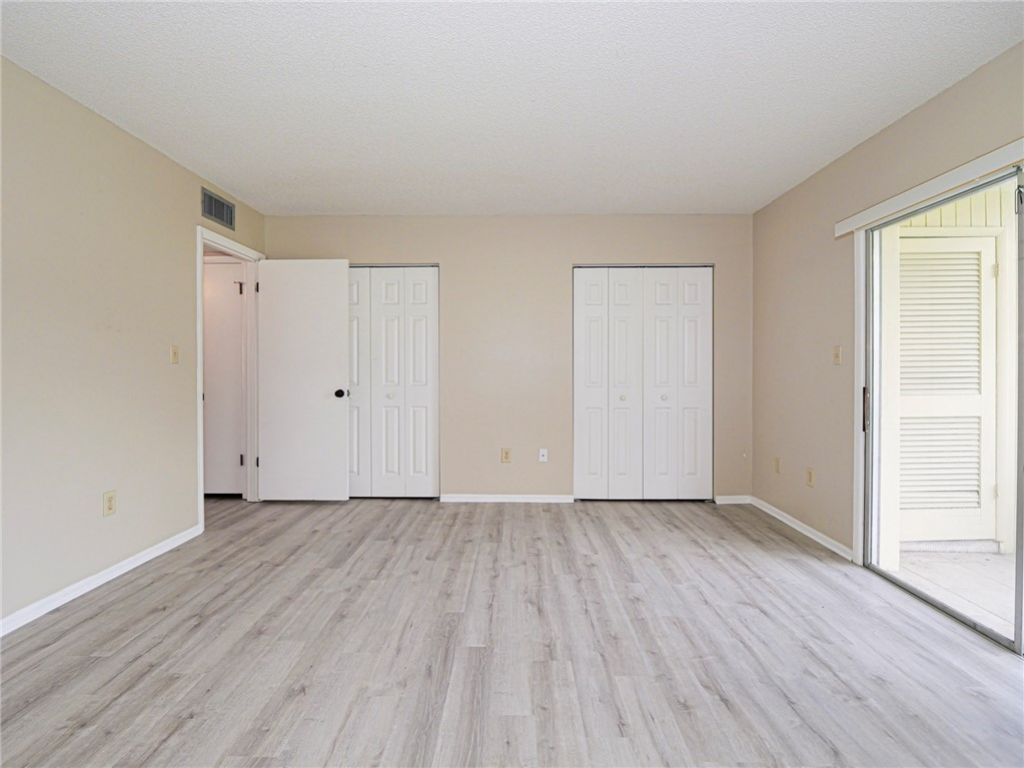 4 Vista Palm Lane, Unit 105, Vero Beach, FL 32962 Photo