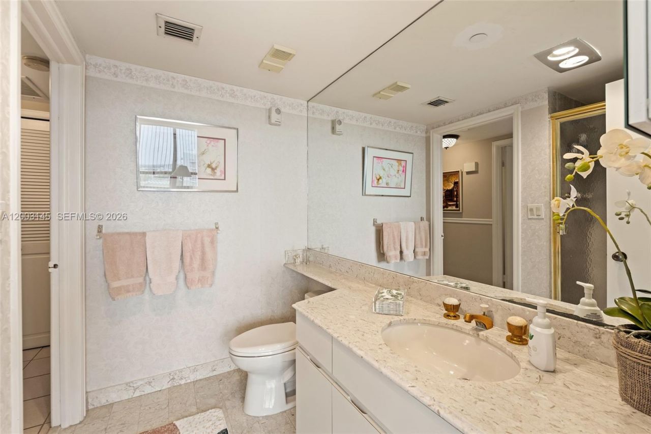 11113 Biscayne Blvd , Unit 1554, Miami, FL 33181 Photo