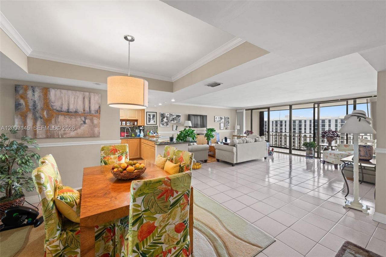 11113 Biscayne Blvd , Unit 1554, Miami, FL 33181 Photo