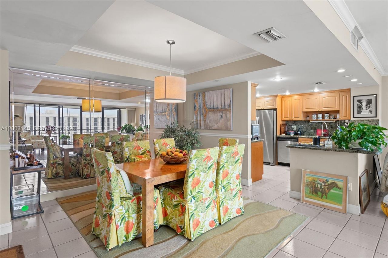 11113 Biscayne Blvd , Unit 1554, Miami, FL 33181 Photo