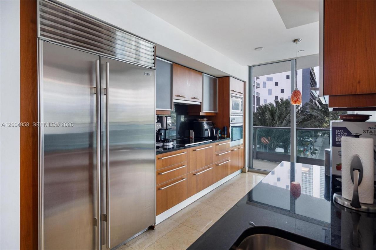 1331 Brickell Bay Dr, Unit 302, Miami, FL 33131 Photo