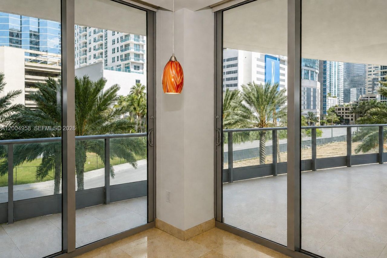 1331 Brickell Bay Dr, Unit 302, Miami, FL 33131 Photo