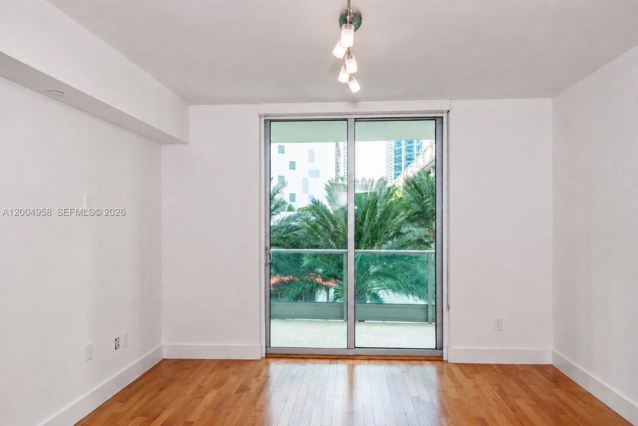 1331 Brickell Bay Dr, Unit 302, Miami, FL 33131 Photo