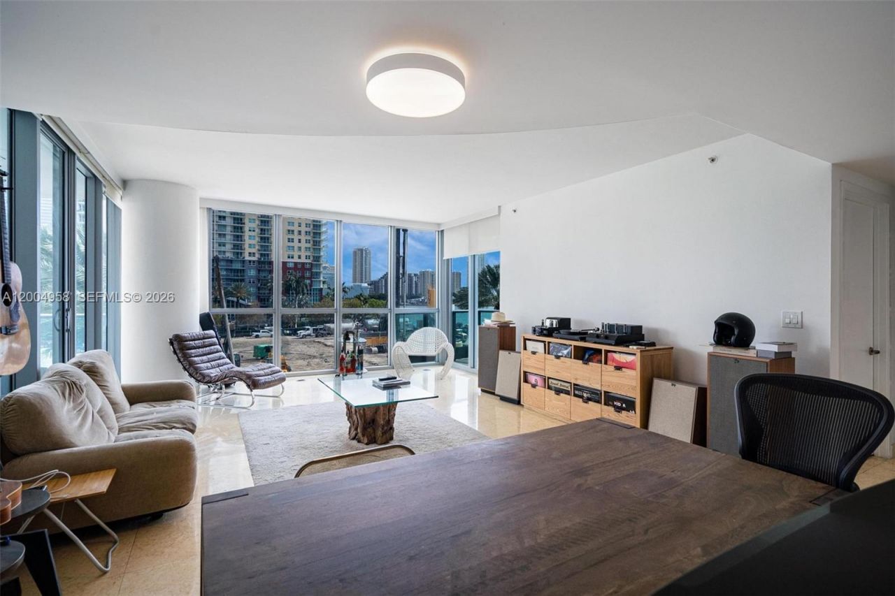 1331 Brickell Bay Dr, Unit 302, Miami, FL 33131 Photo