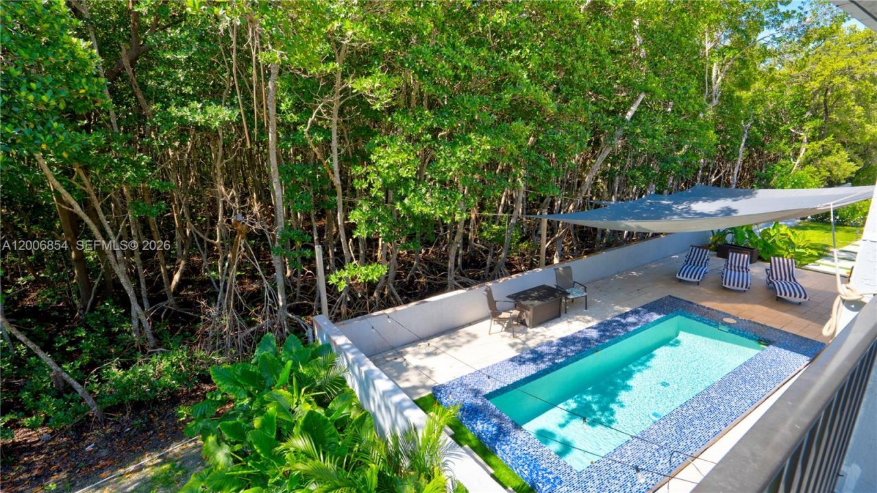 34 Atlantic Drive, Marathon, FL 33037 Photo