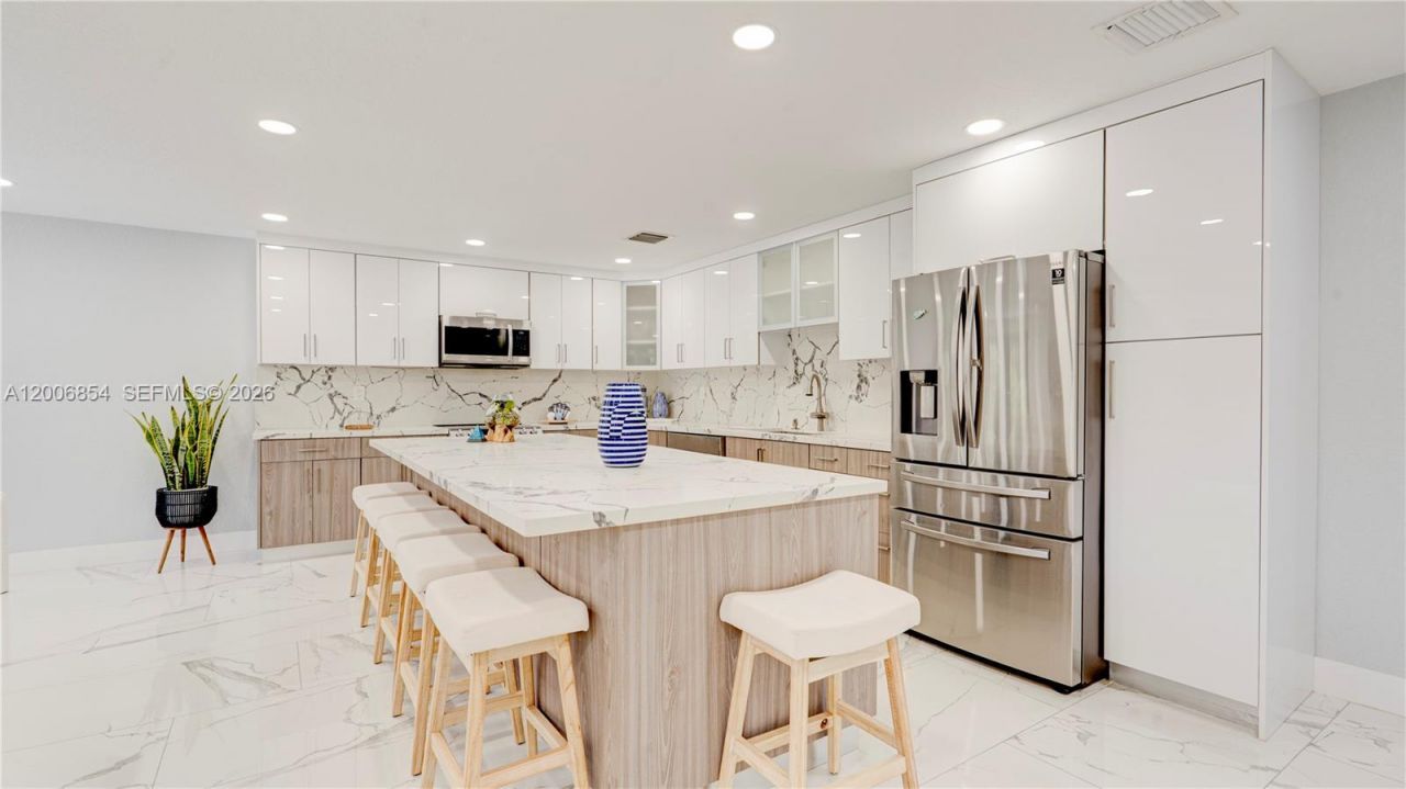 34 Atlantic Drive, Marathon, FL 33037 Photo
