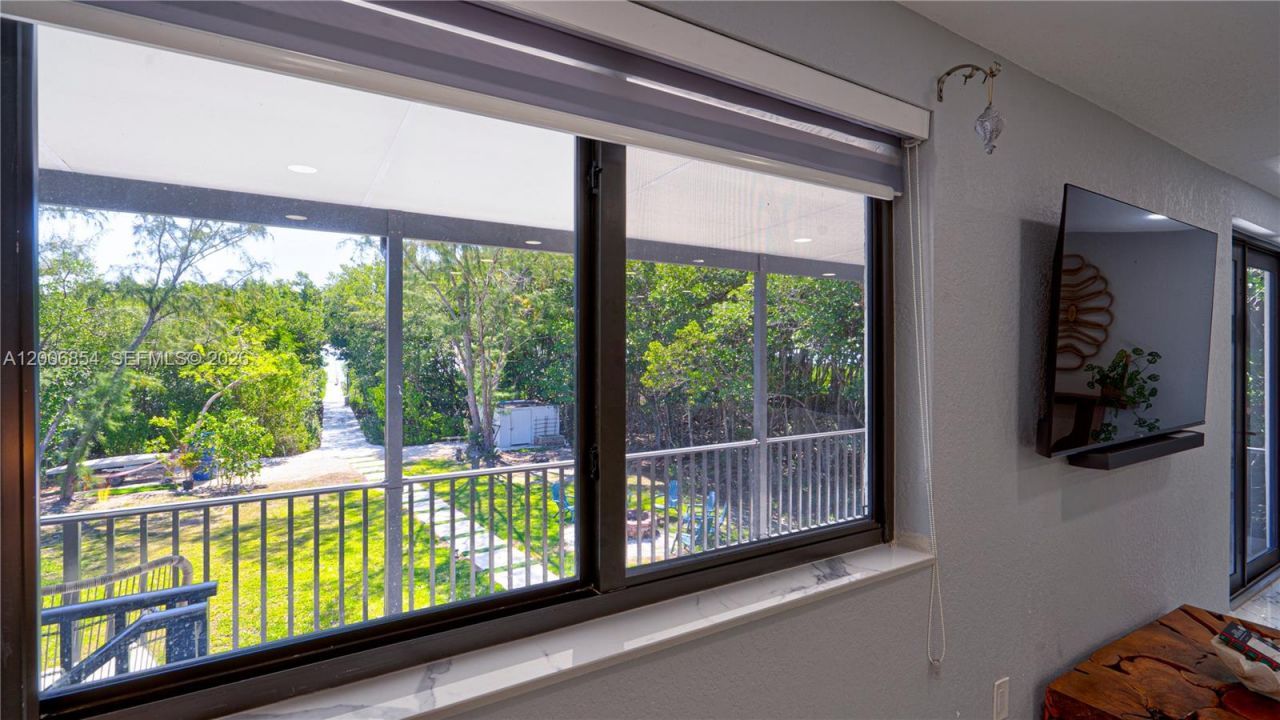 34 Atlantic Drive, Marathon, FL 33037 Photo