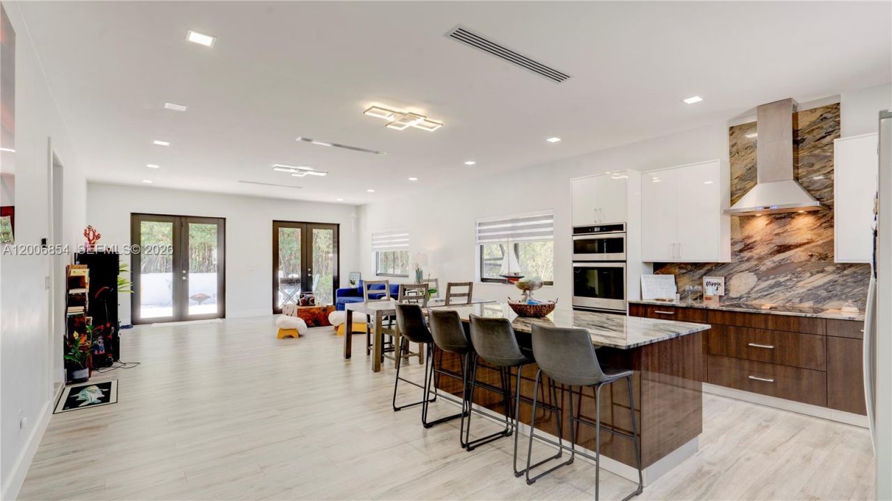 34 Atlantic Drive, Marathon, FL 33037 Photo