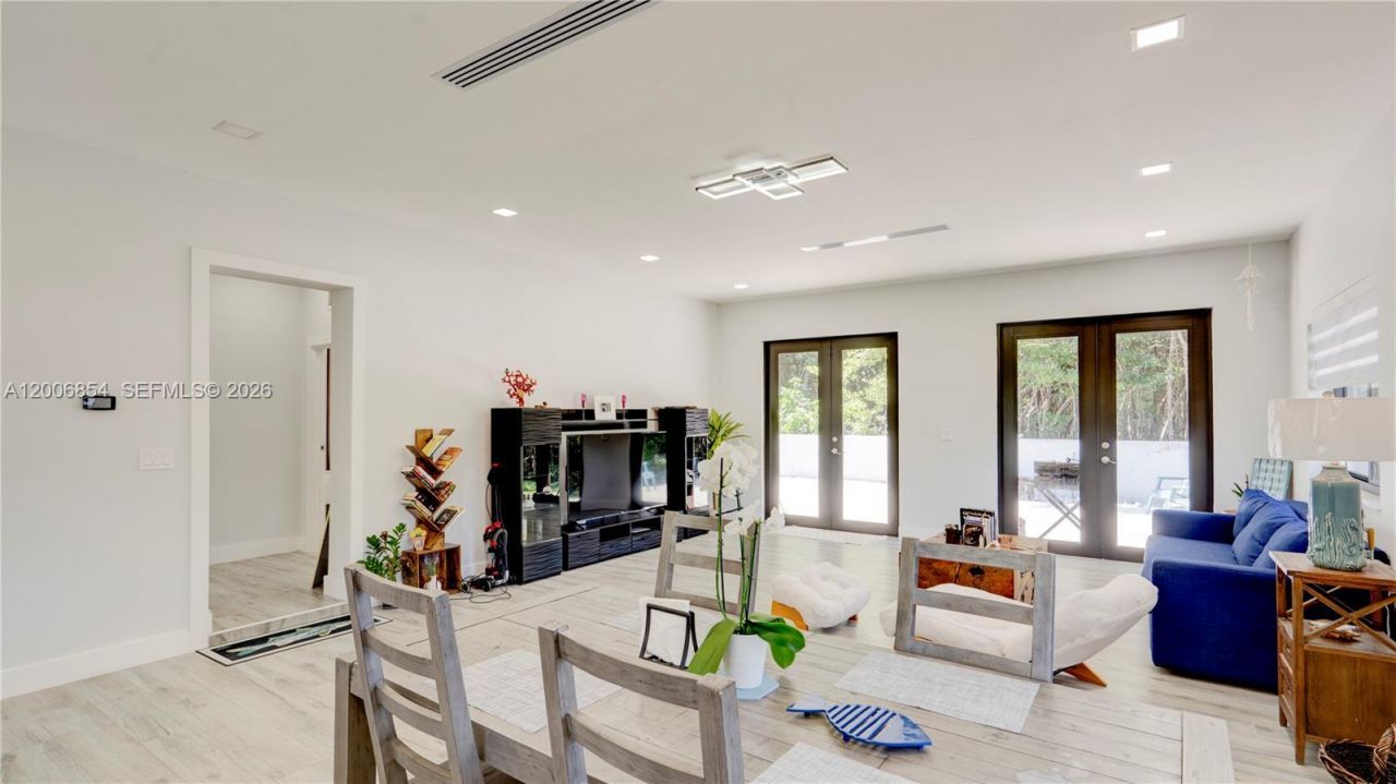 34 Atlantic Drive, Marathon, FL 33037 Photo