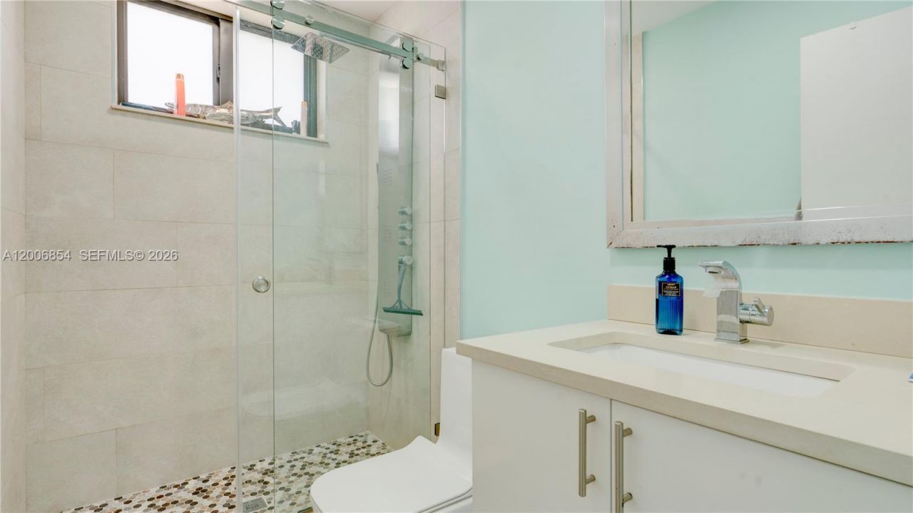 34 Atlantic Drive, Marathon, FL 33037 Photo
