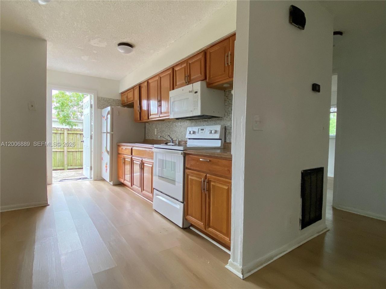 6132 SW 39th St , Unit R, Miramar, FL 33023 Photo