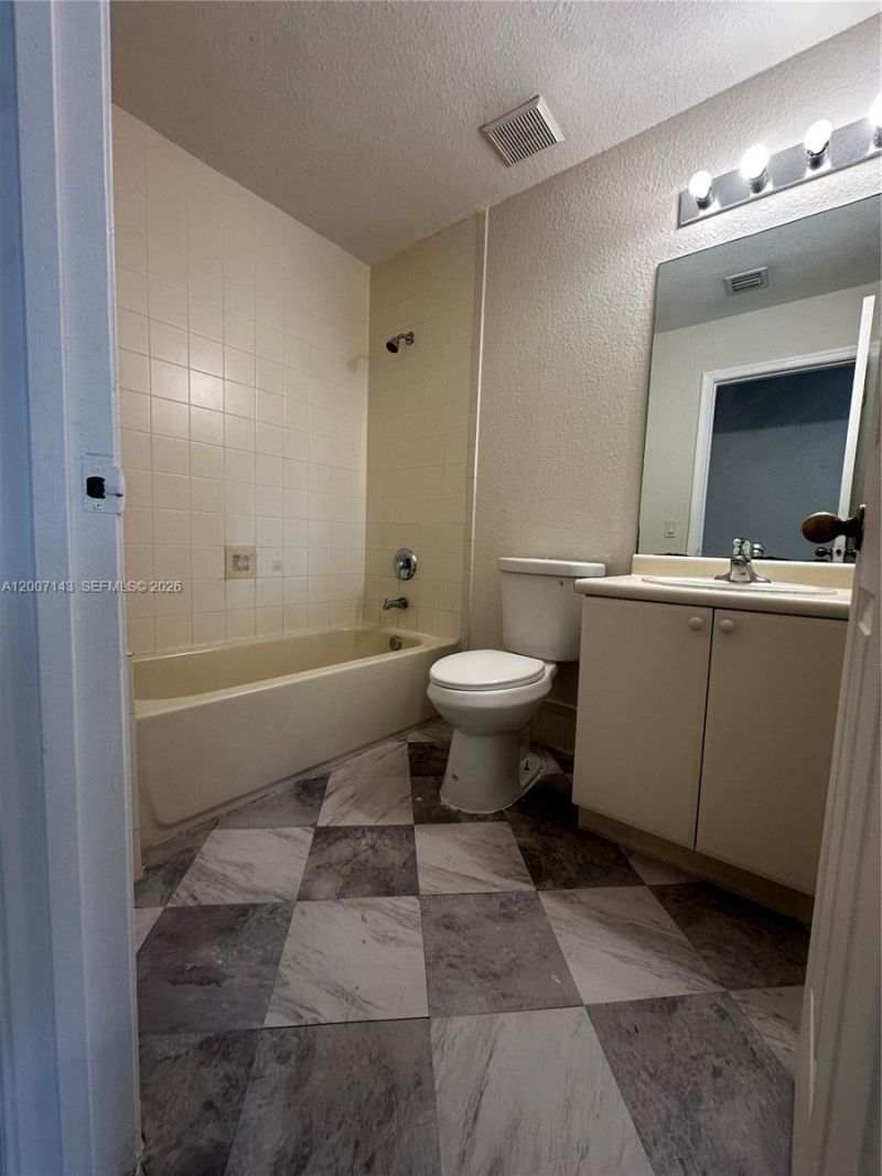 2912 SE 15th Rd , Unit 56, Homestead, FL 33035 Photo