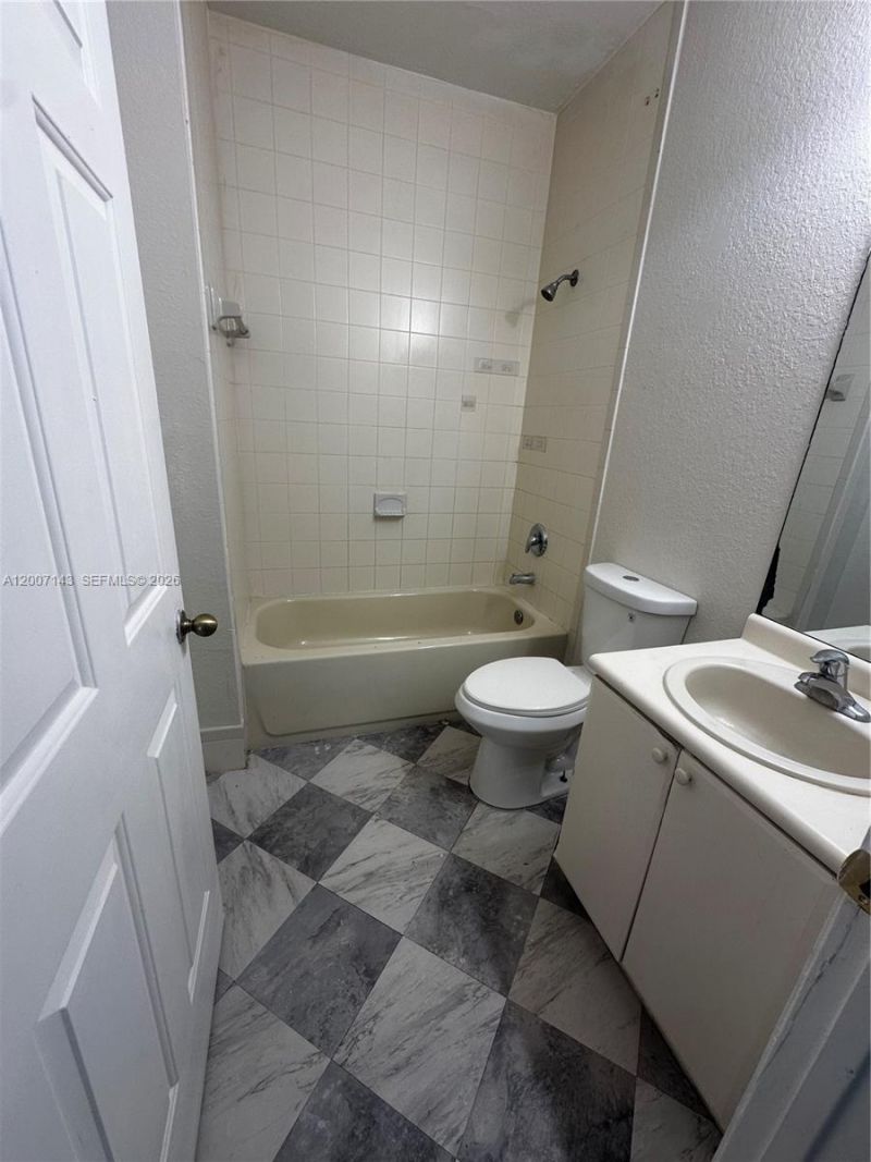 2912 SE 15th Rd , Unit 56, Homestead, FL 33035 Photo