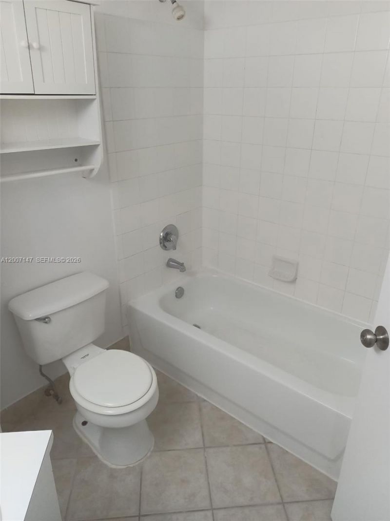 4175 N Haverhill Rd , Unit 922, West Palm Beach, FL 33417 Photo