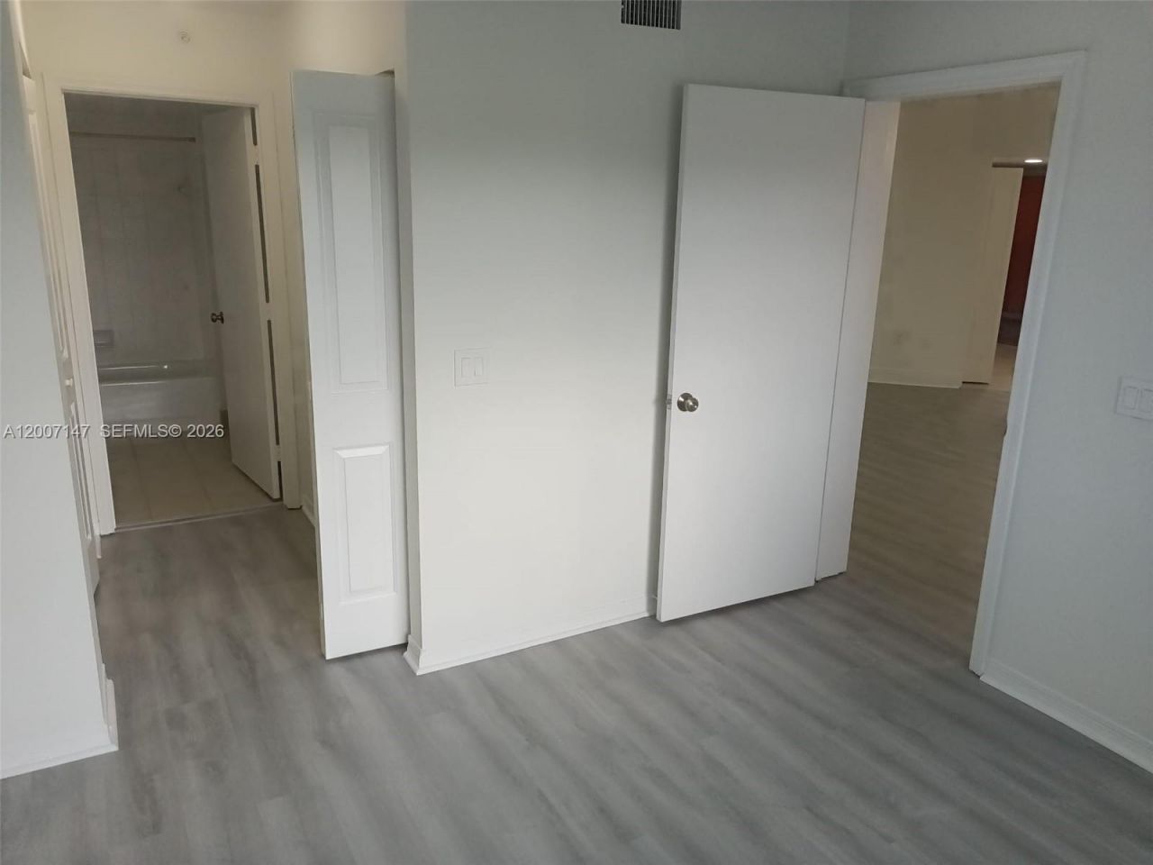 4175 N Haverhill Rd , Unit 922, West Palm Beach, FL 33417 Photo