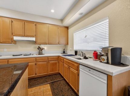 9089 Quail Terrace Way, Elk Grove, CA 95624 Photo