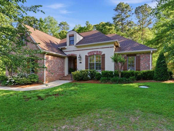 187 Tallulah, Hattiesburg, MS 39402