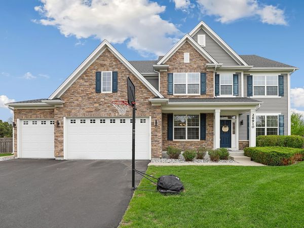26910 Summergrove Drive , Plainfield, IL 60585