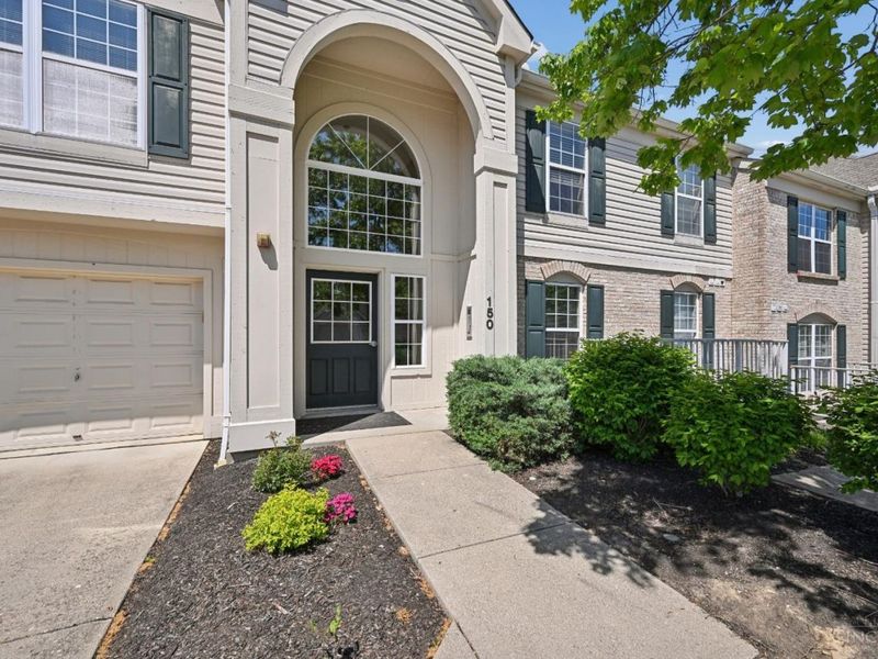 150 Gateway Drive, Unit G, Milford, OH 45150 Photo 3