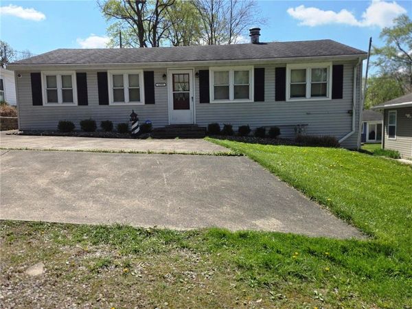 11999 Crafton Ave , Conneaut Lake, PA 16316