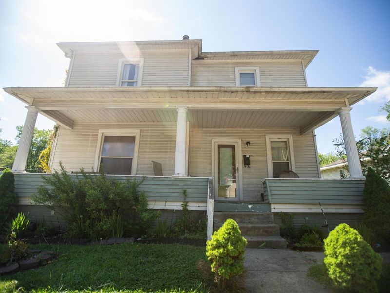 18 S High Street, Glouster, OH 45732 Photo 2