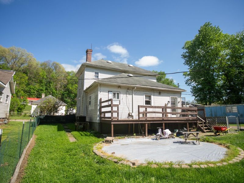 18 S High Street, Glouster, OH 45732 Photo 3